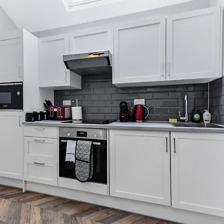 Newly Renovated 1Bd Flat Perfect For Travellers Apartment Romford Exterior photo